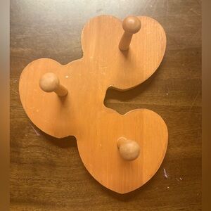 3 Peg Wood Heart Rack